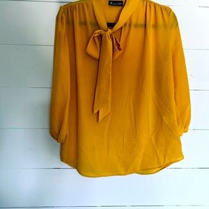 Business casual work attire top blouse women